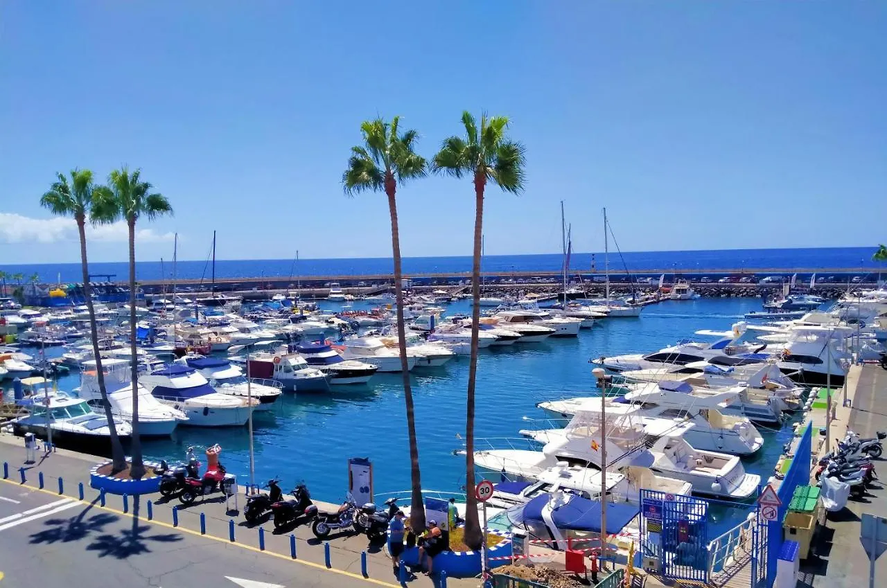 アパート アデヘEstudio Garden City, Las Americas, Adejeアパートメント
